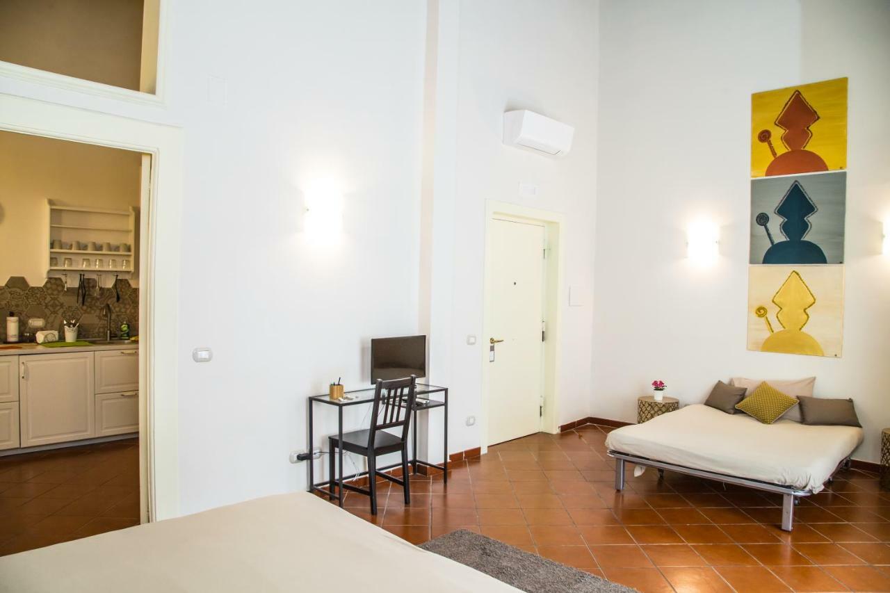 Domus Donnaregina Apartments Neapel Exterior foto