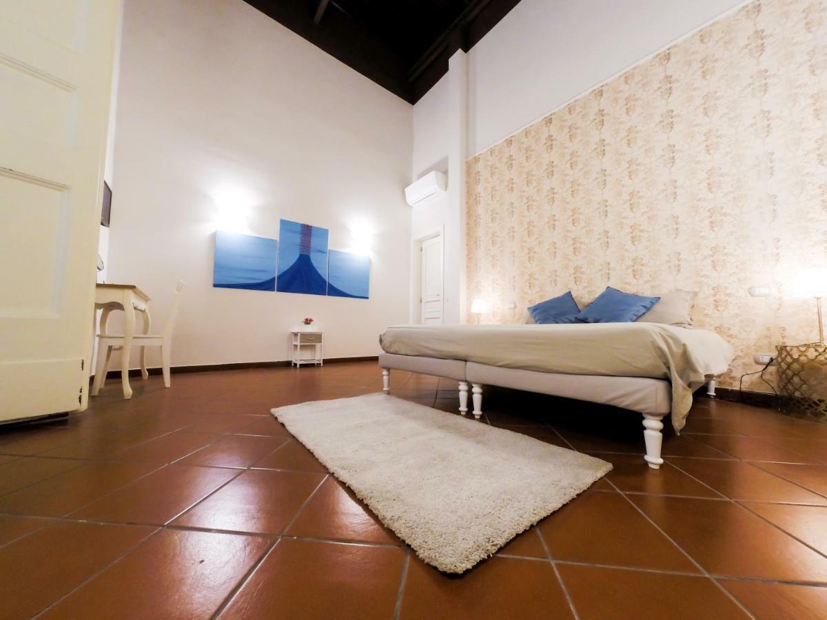 Domus Donnaregina Apartments Neapel Exterior foto